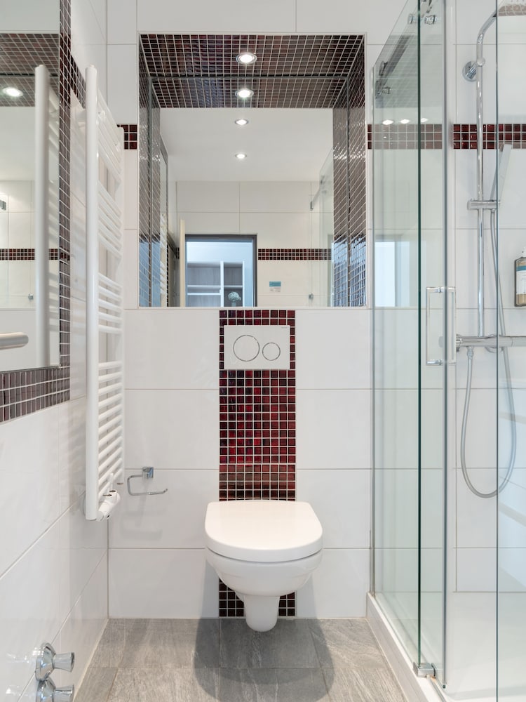 Medium Studio, Kitchenette, Balcony - Photo 14