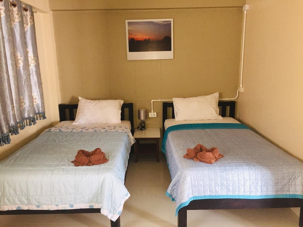 Twin Room, Air Conditioned photo 1