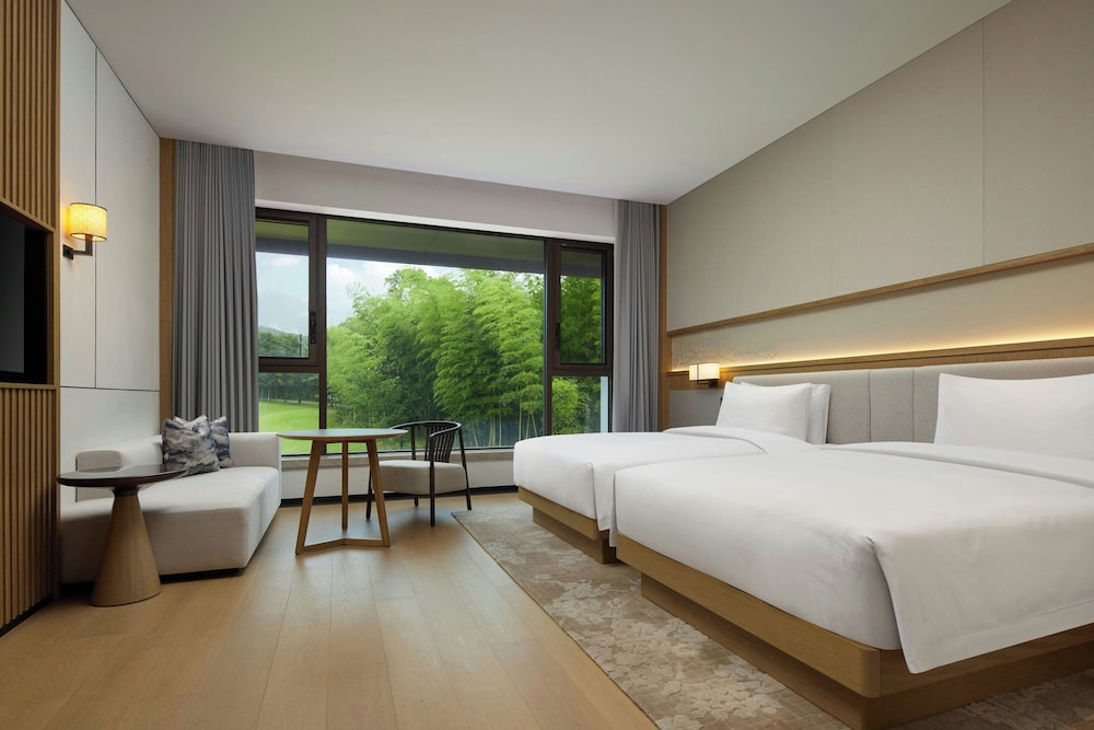 Room, 2 Double Beds photo 1