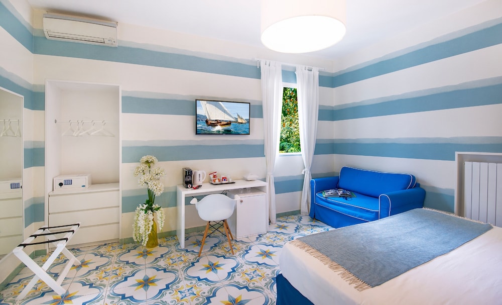 Kind double room with Jacuzzi tub photo 3