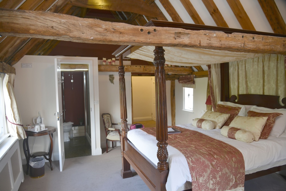 Suite - Photo 4