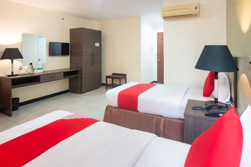 Deluxe Twin Room photo 3