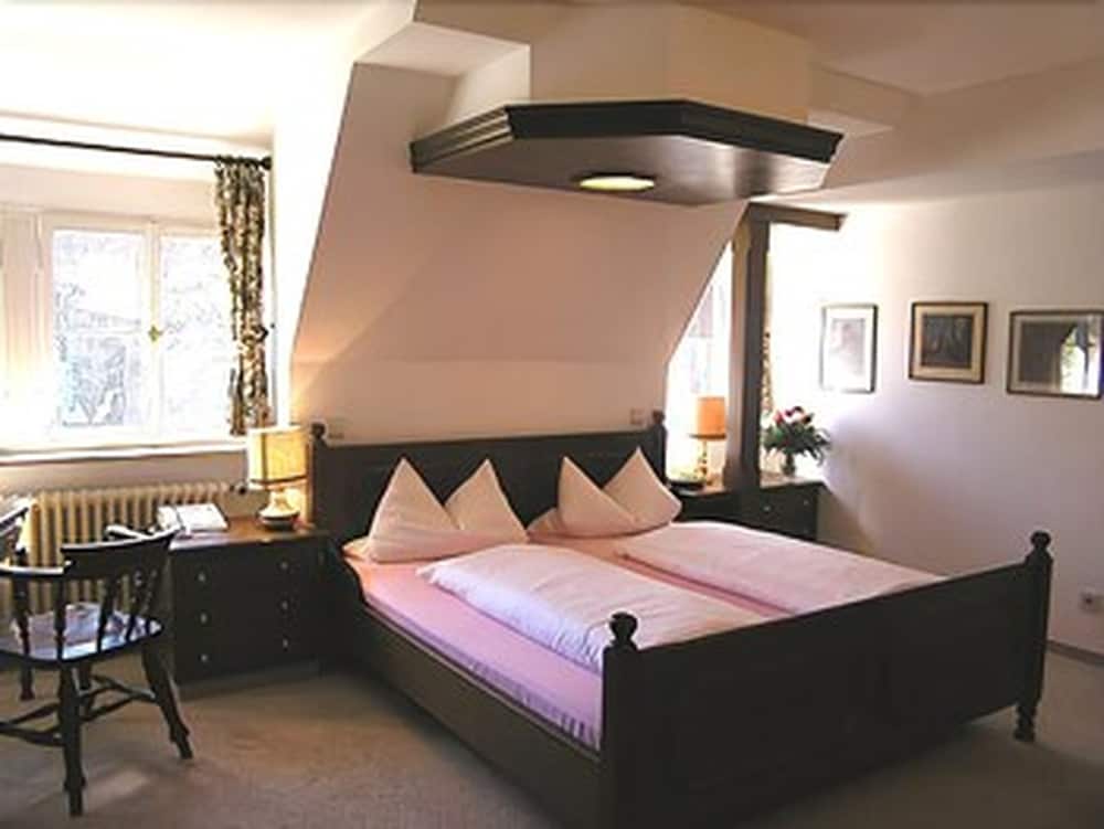 Basic Double Room - Photo 5