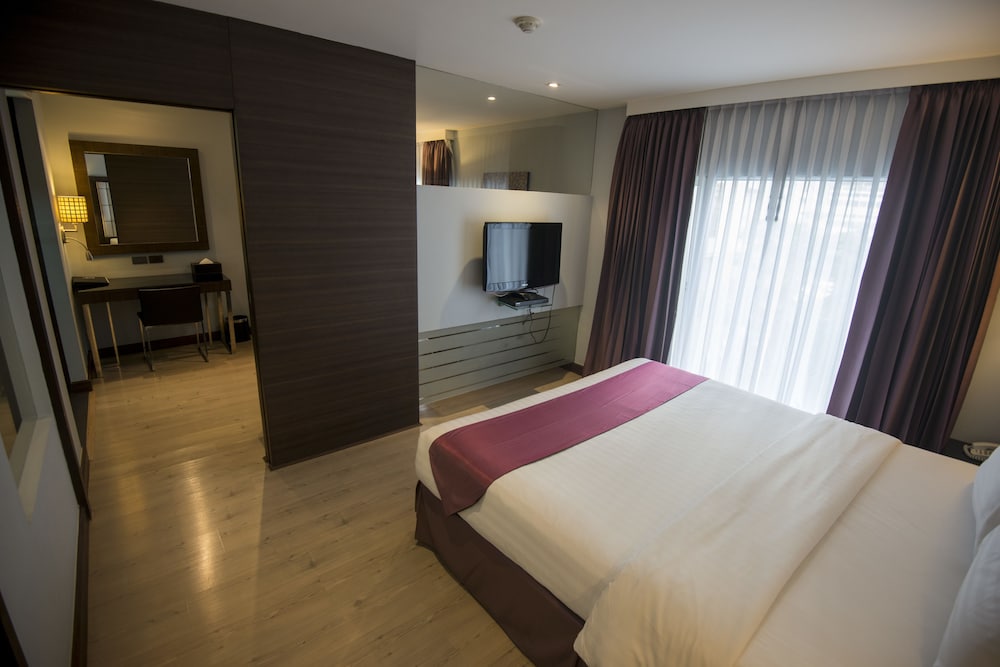 Suite (Single Room) photo 2