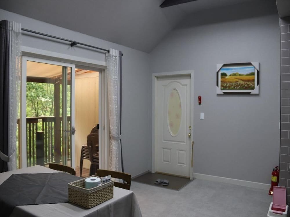 Basic Room, 2 Bedrooms (201ho)
