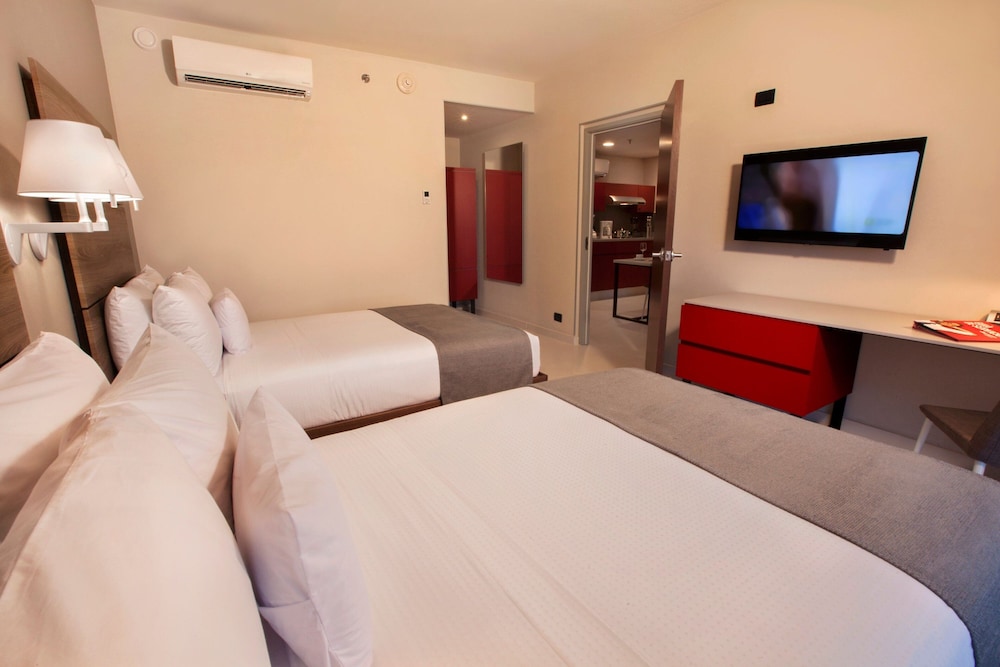 Suite, 2 Bedrooms, Non Smoking photo 1
