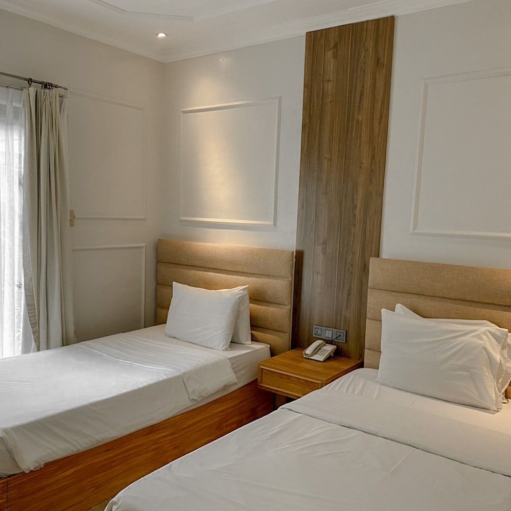 Superior Single Room