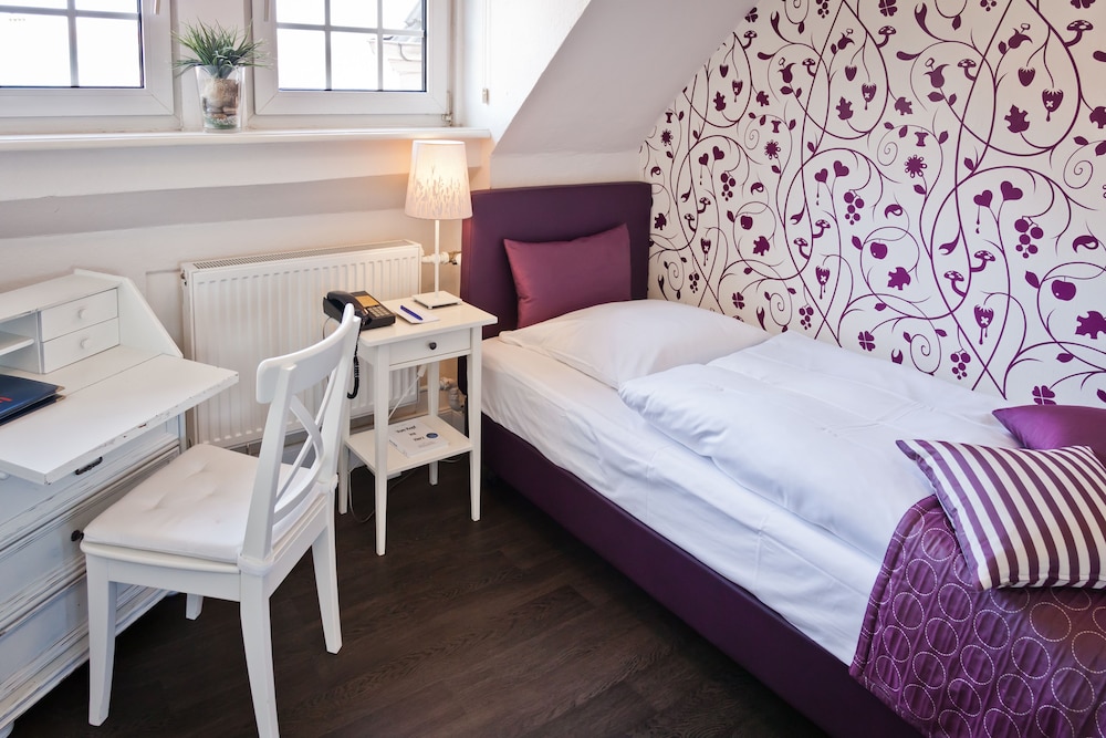 Standard Single Room (Einzelbett/ Single Bed) photo 2
