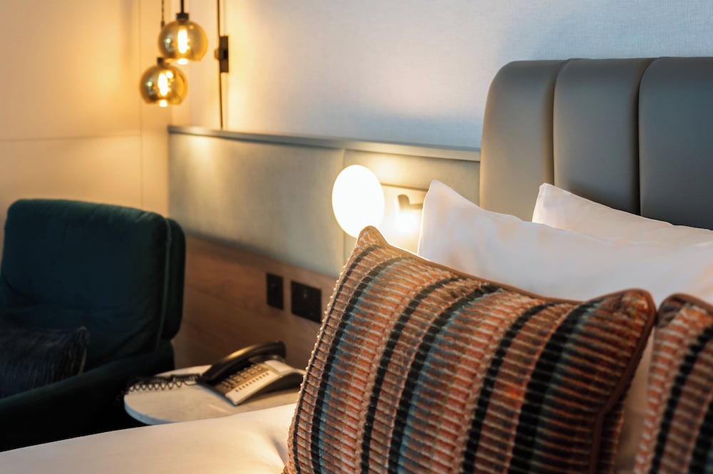 Premium Room, 1 King Bed, Club Lounge Access (Club Floor) - Photo 4