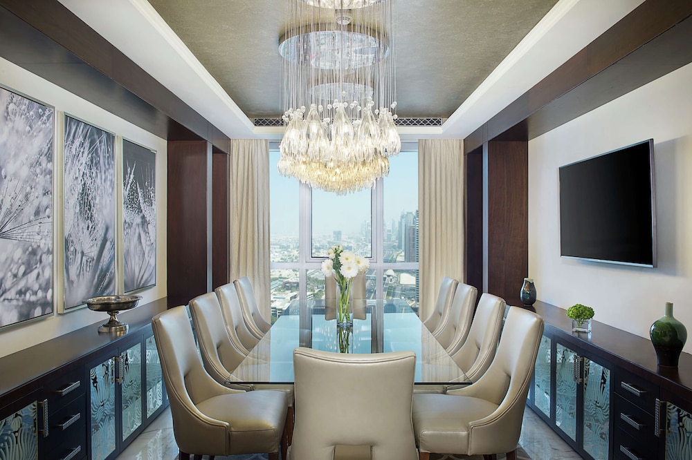Presidential Suite, 1 King Bed thumbnail 6