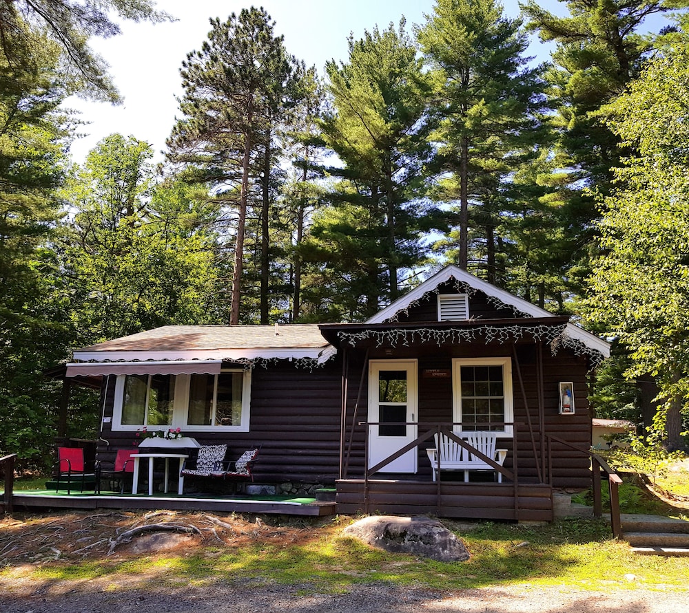 Family Chalet Spruce