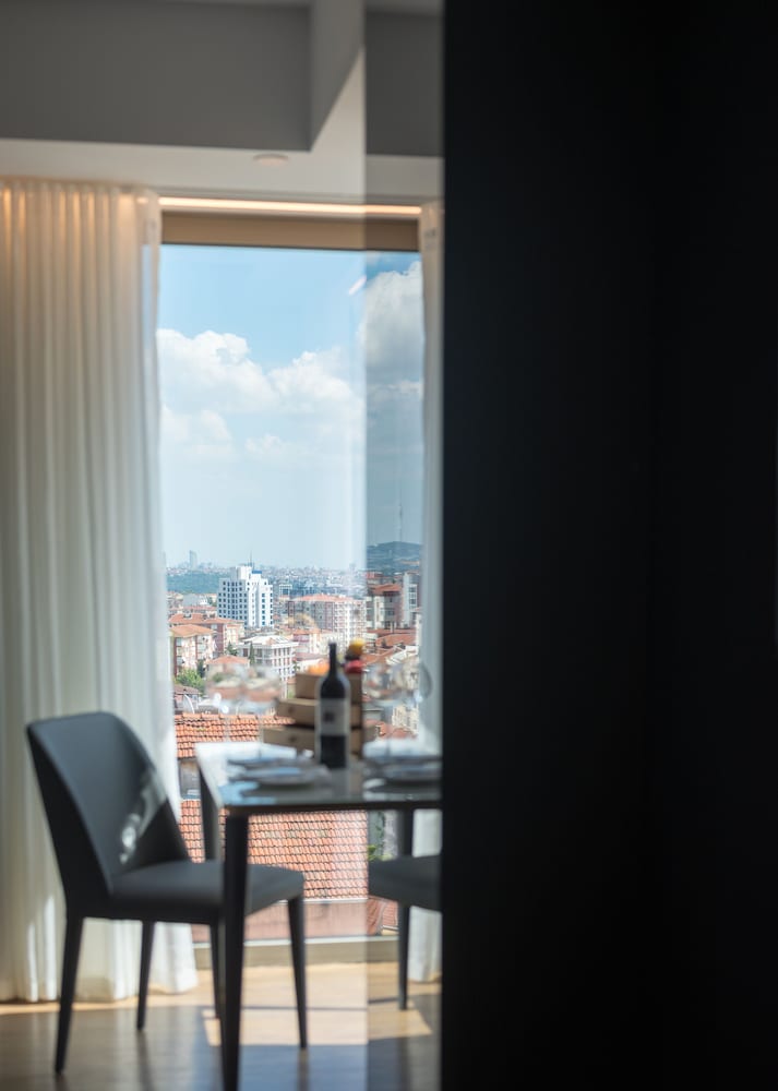 Superior Room, 1 Double or 2 Twin Beds, Sea View photo 2