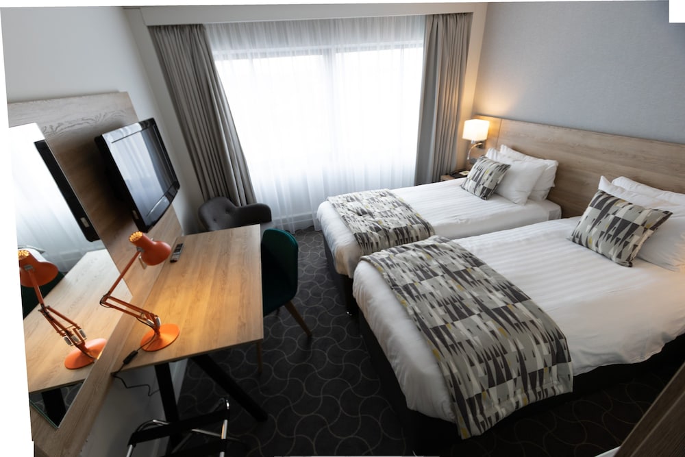 Standard Room, 2 Twin Beds - Photo 3