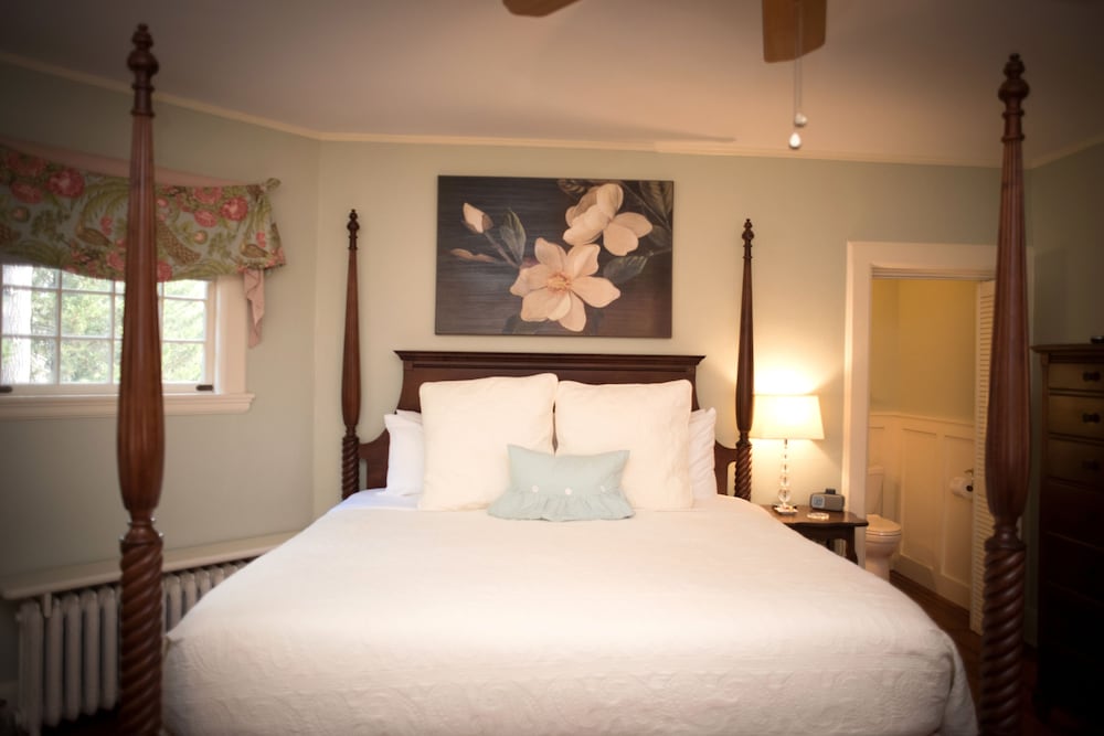 Room, Fireplace (Grace Suite) photo 2