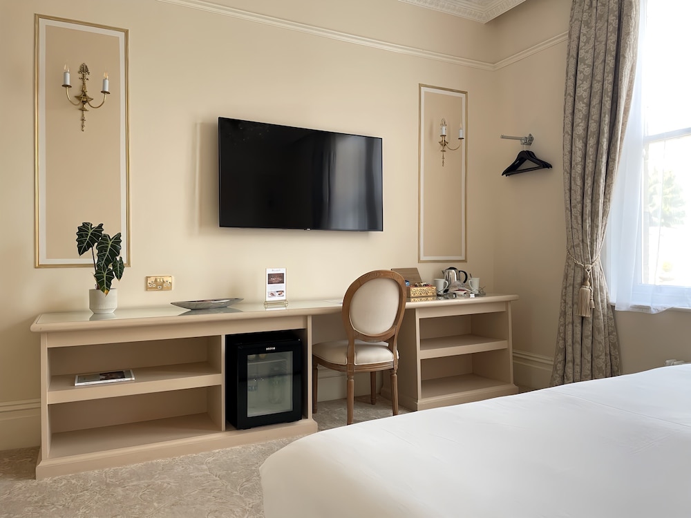 Standard Double Room, Ensuite photo 2