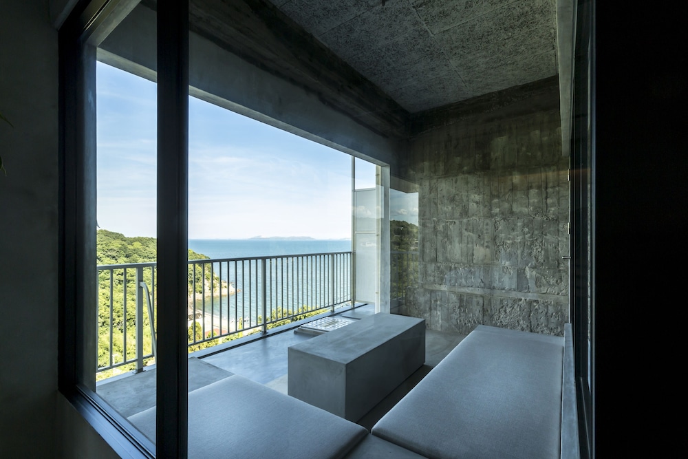 Ocean Suite 302 Non Smoking photo 3