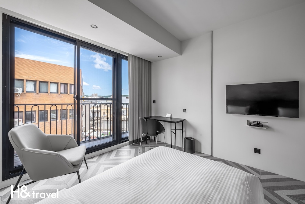 Superior Twin Room - Photo 1