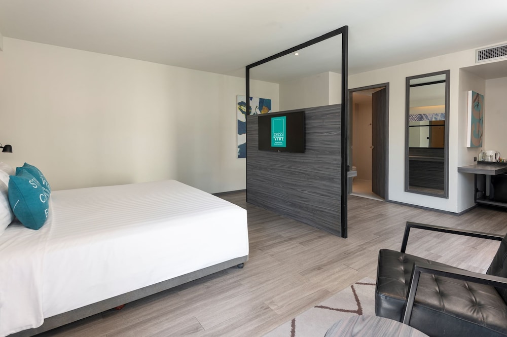 Superior Double Bed photo 3