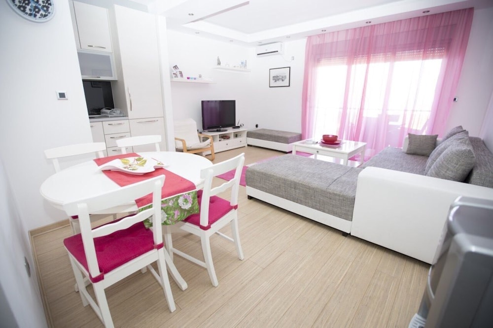City Apartment photo 3