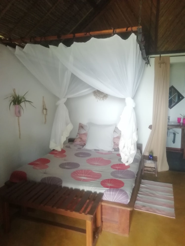 Room photo 2