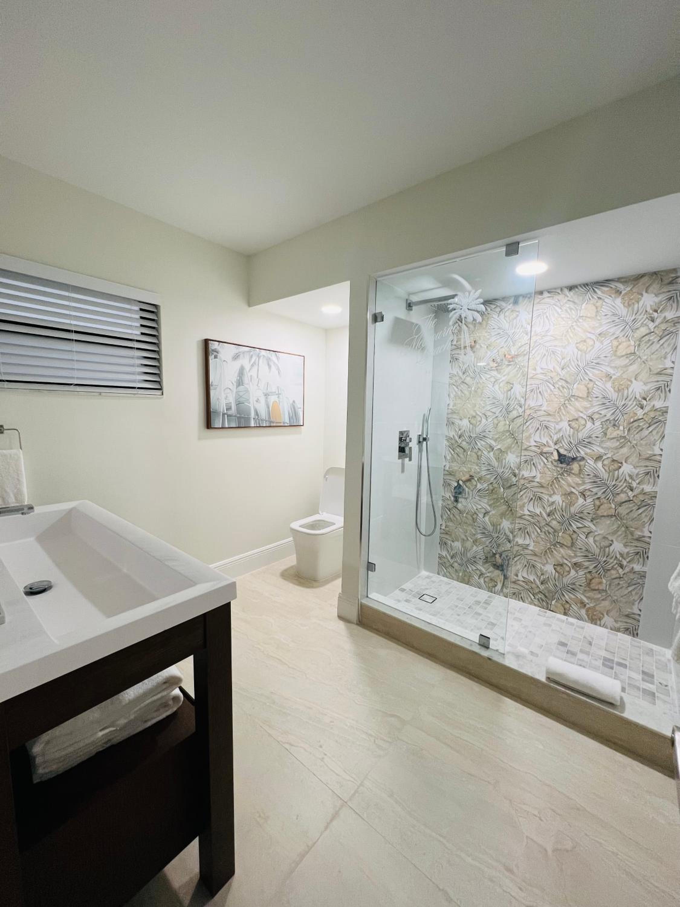 Two-Bedroom Suite photo 3