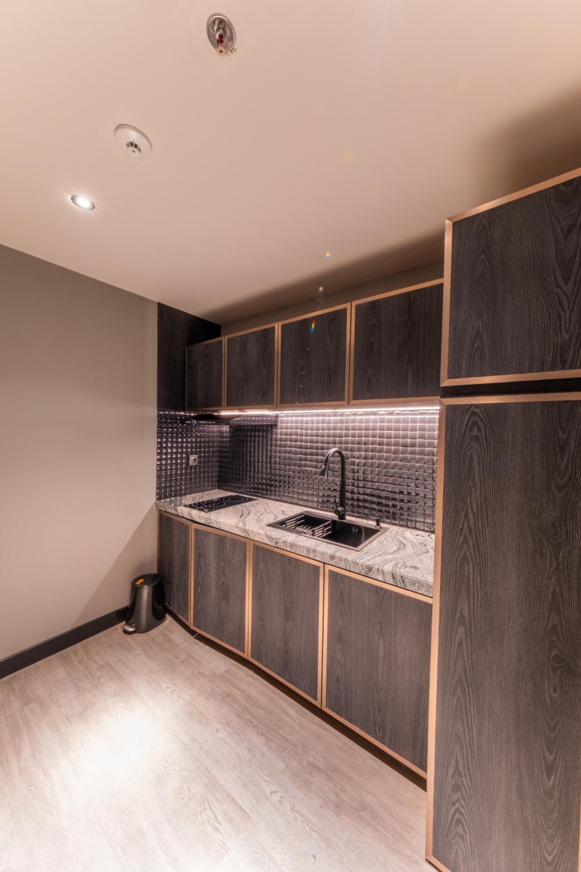 Junior Suite - Photo 14
