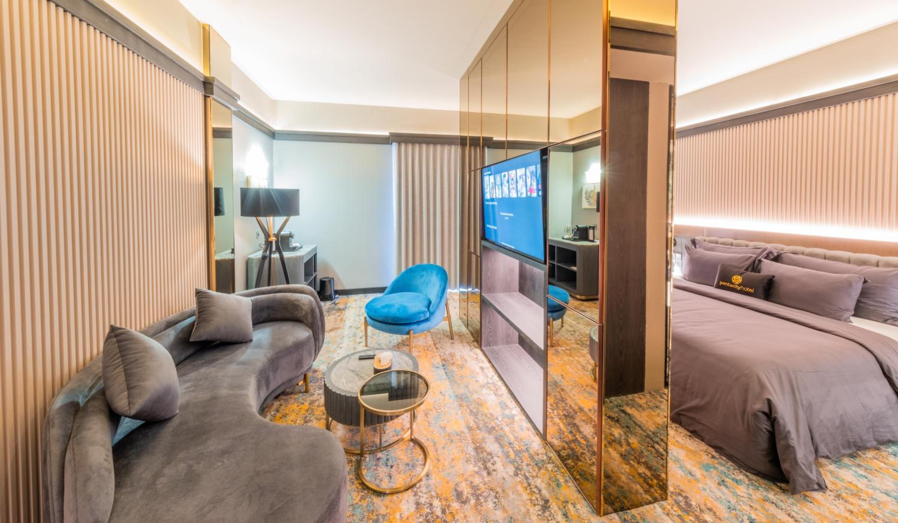 Junior Suite - Photo 11