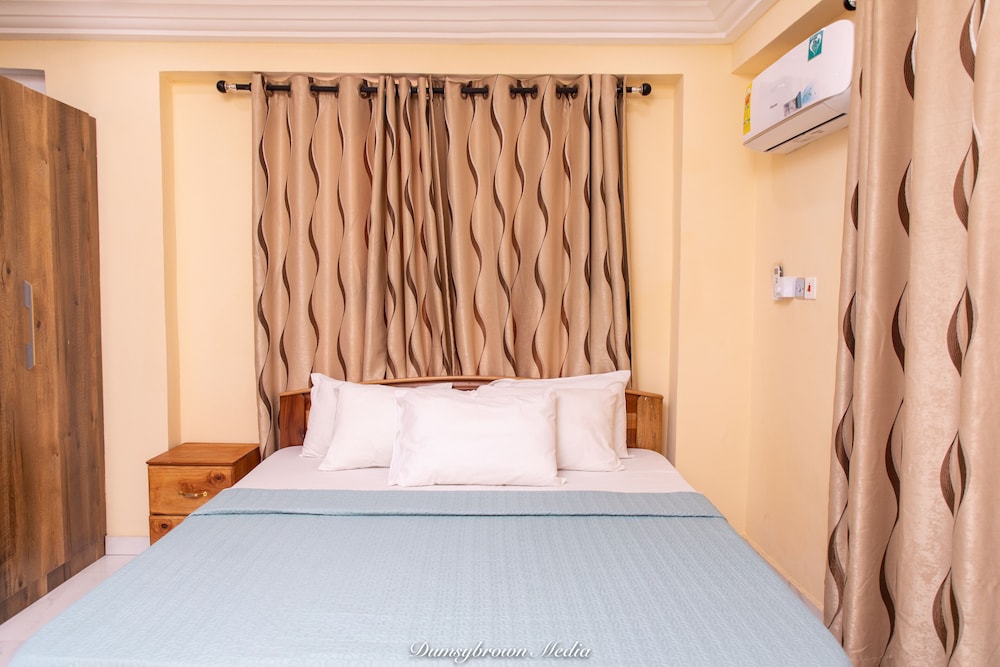 Executive Apartment, 1 Bedroom, Courtyard View photo 2