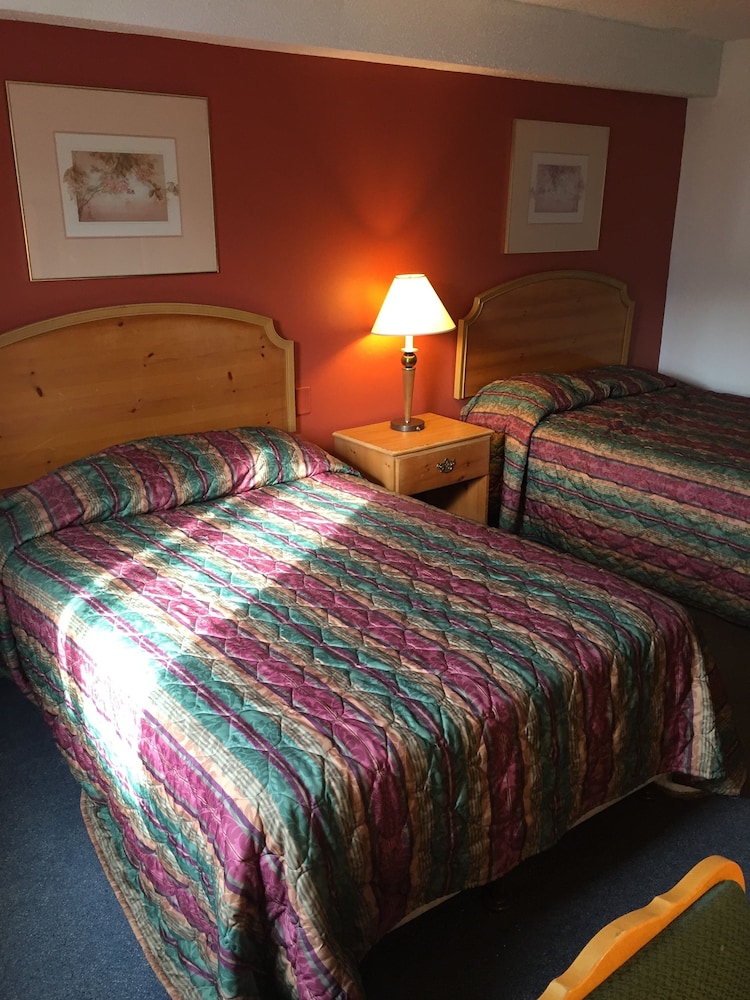 Standard Double Room, 2 Double Beds photo 2