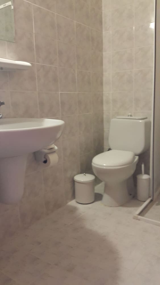 Double or Twin Room photo 3