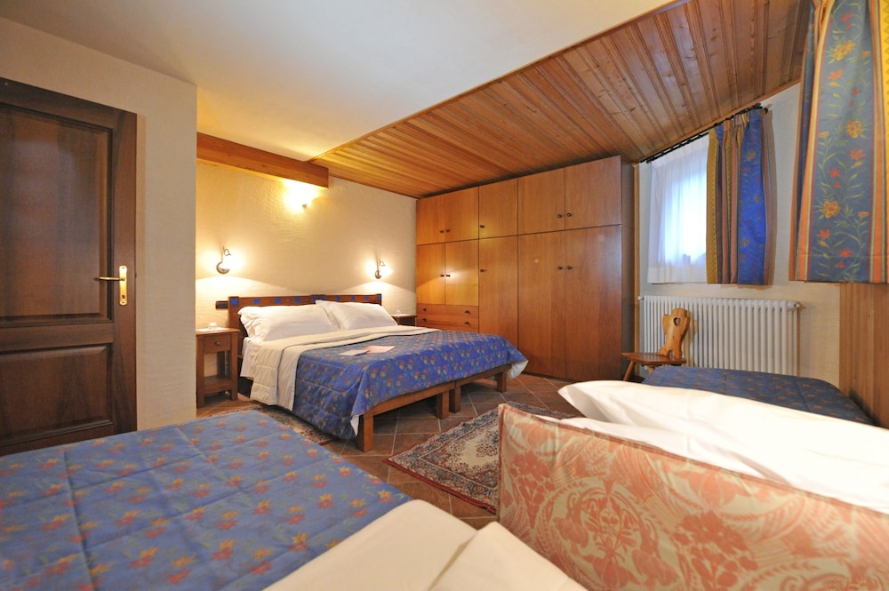 Standard Apartment, 1 Bedroom, Mountain View photo 2