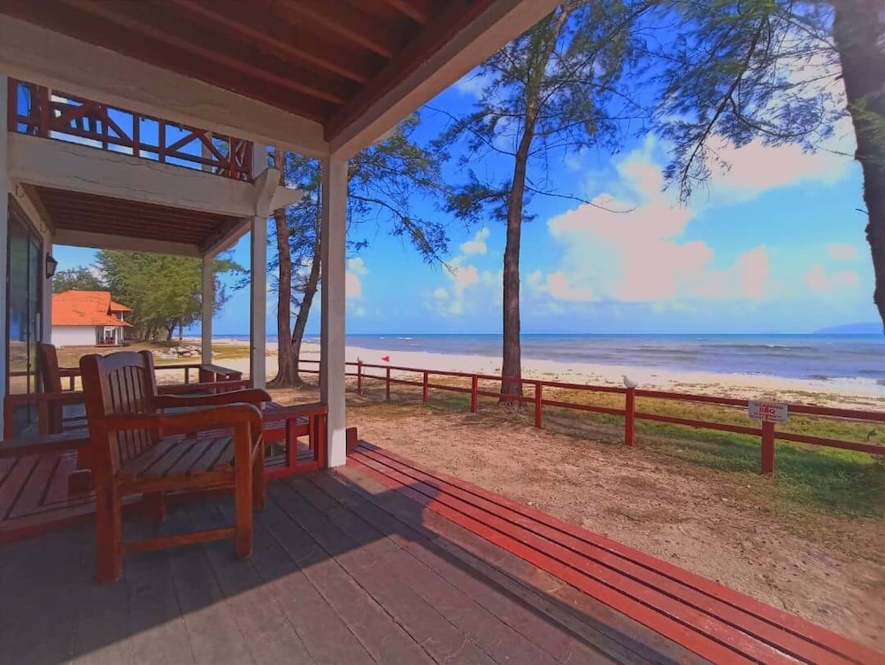 Deluxe Twin Room, Sea View - Photo 4