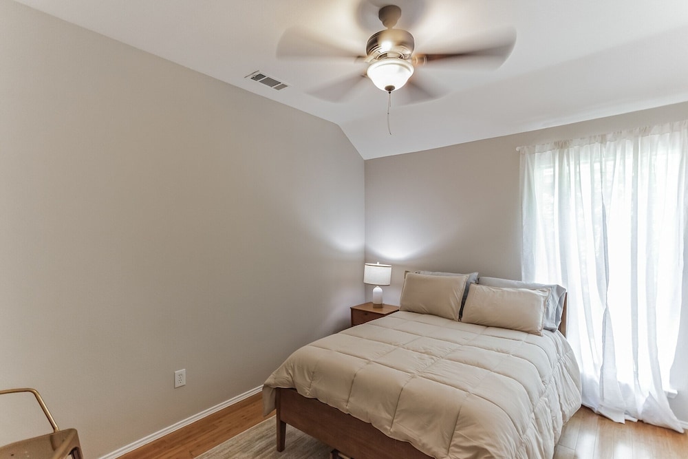 House, 4 Bedrooms