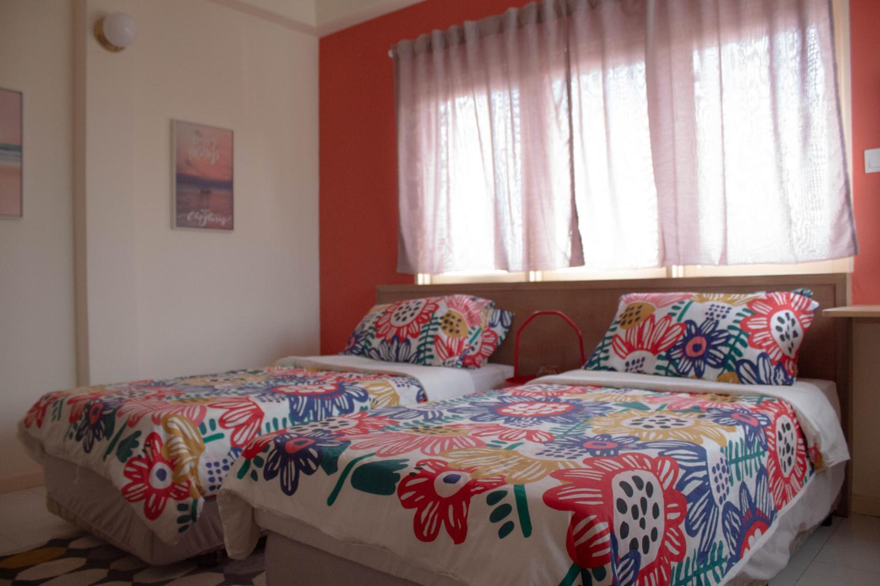 Deluxe Twin Room - Photo 6