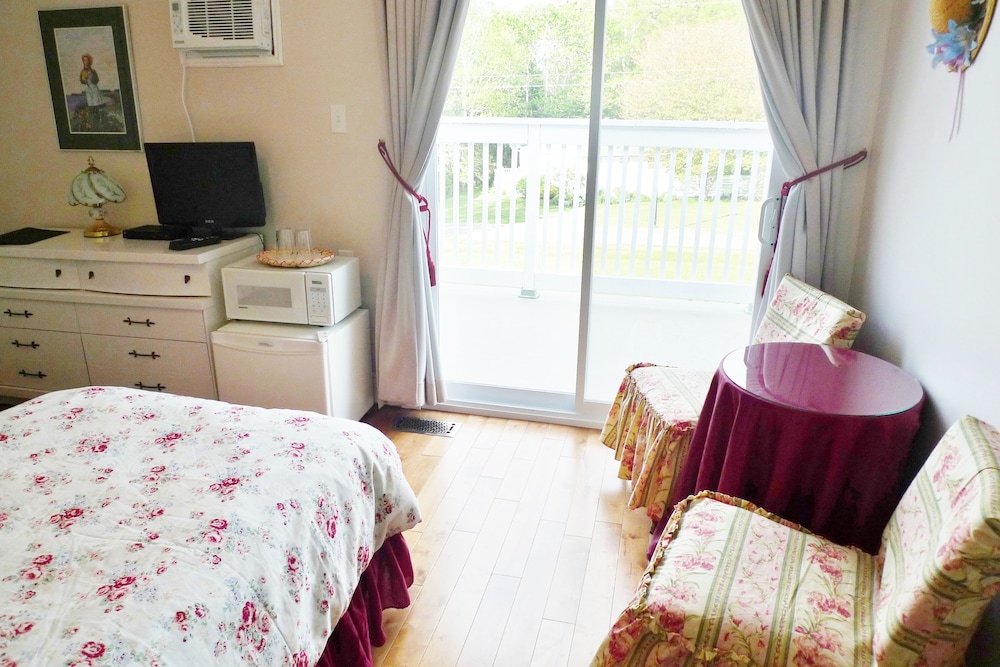 Room, 2 Twin Beds, Non Smoking, Balcony photo 1
