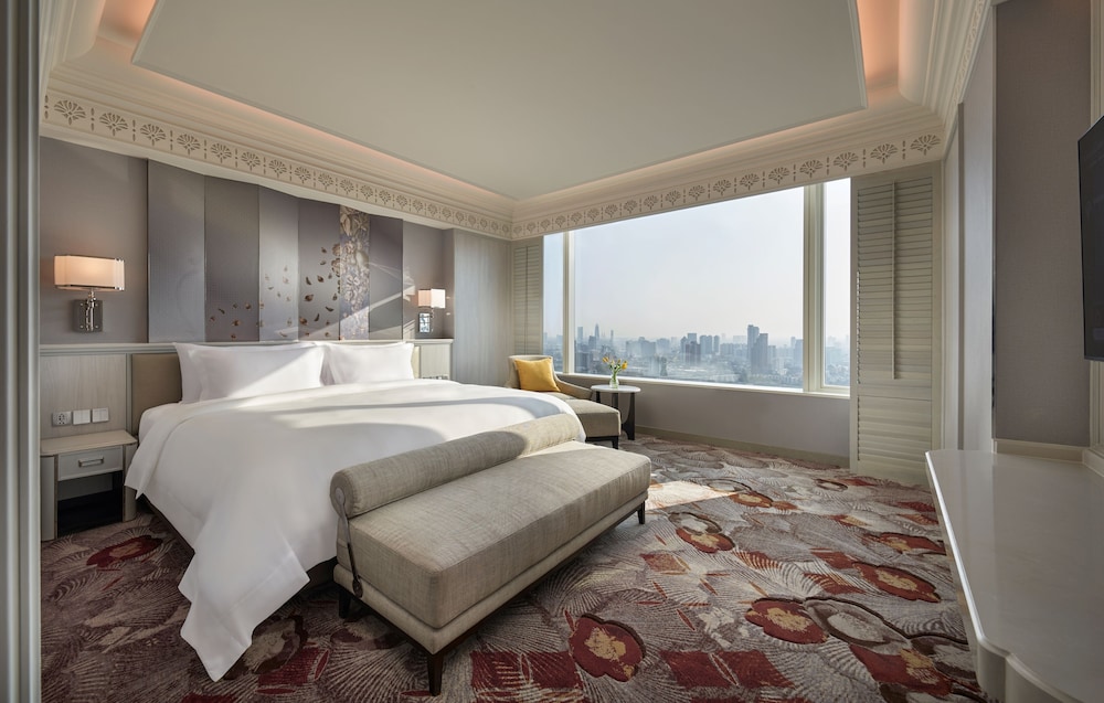 Executive Suite King with Onsen Pass