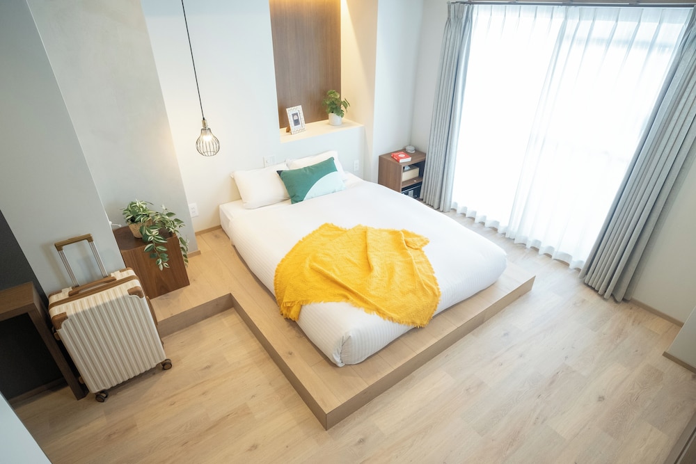 Signature Double Room (Non-smoking) photo 1