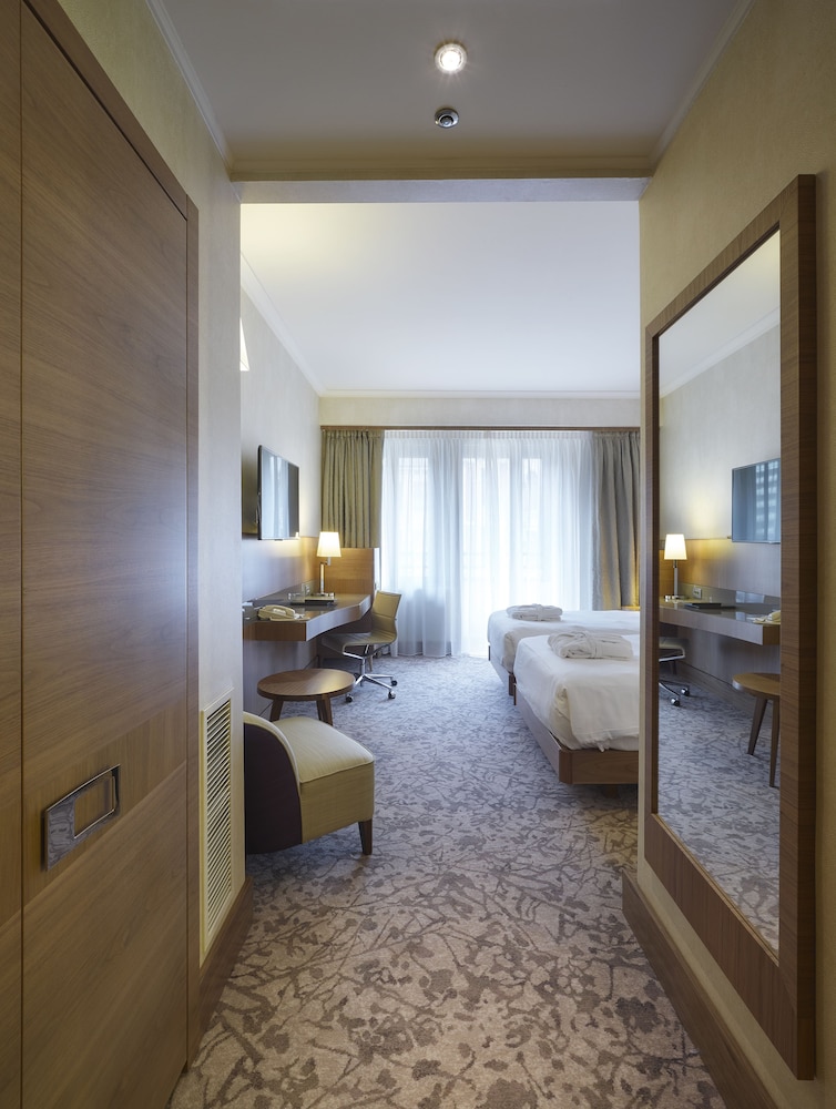 Executive Room, 2 Twin Beds, Club Lounge Access
