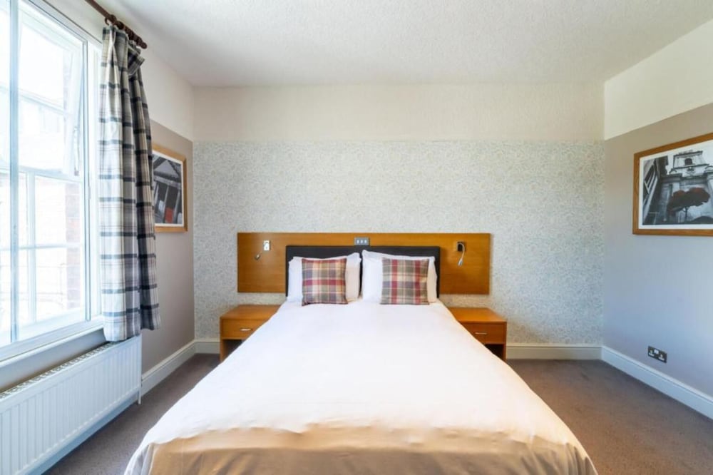 Double Room, 1 Double Bed (Compact)