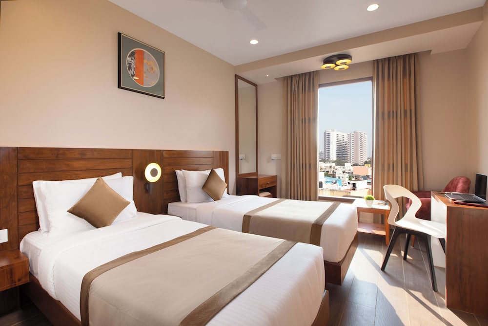 Premium Twin Room, Non Smoking, Private Bathroom