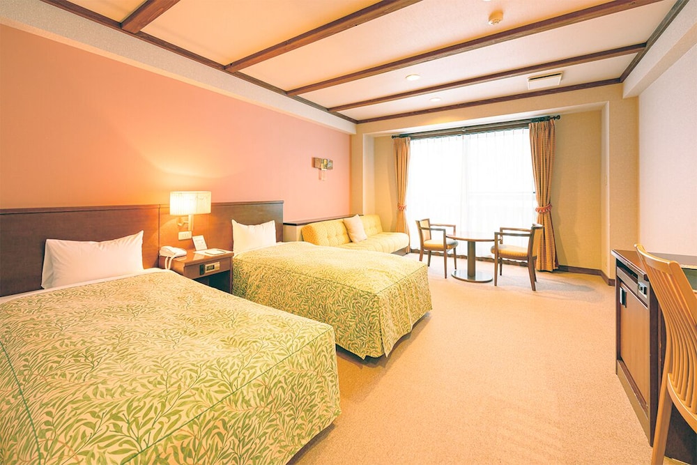 Basic Twin Room