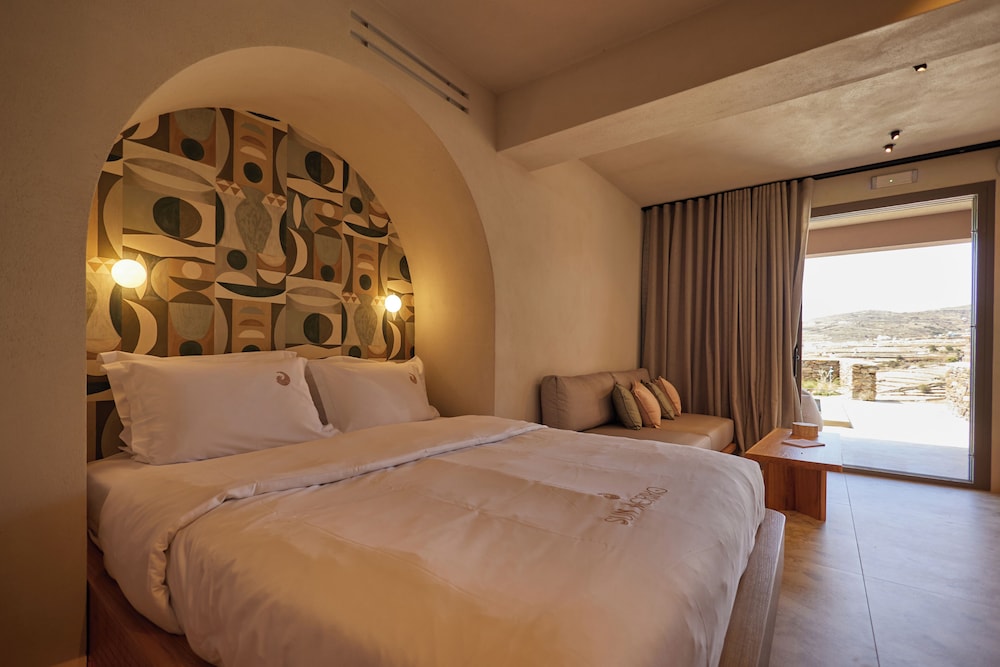 Junior Suite with Plunge Pool - Photo 27