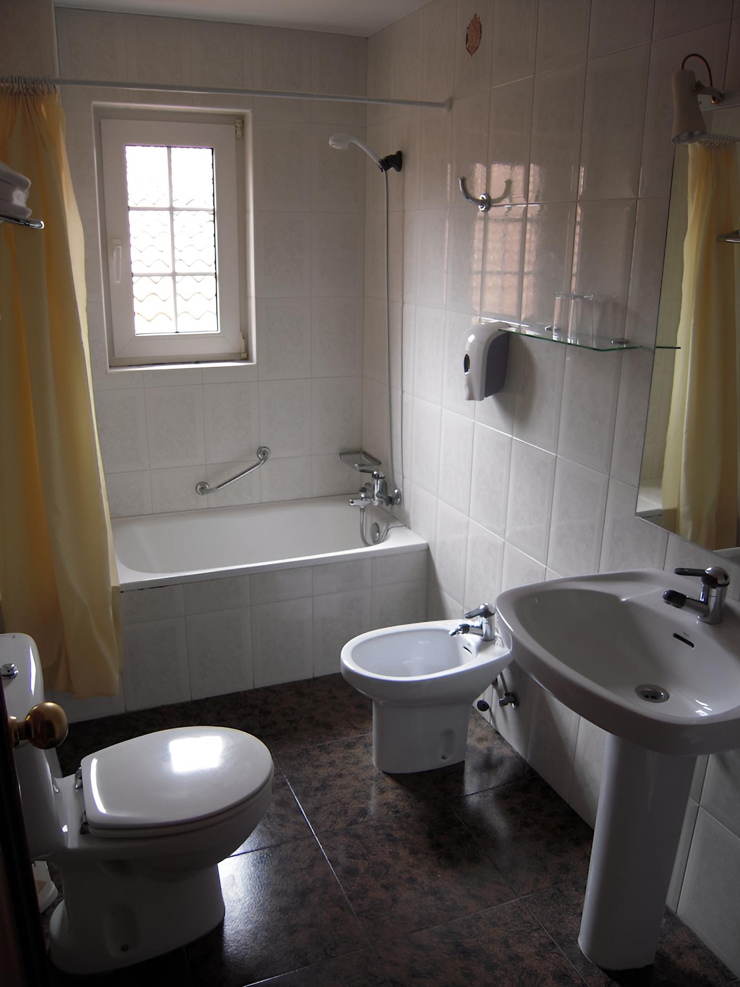 Triple Room photo 3
