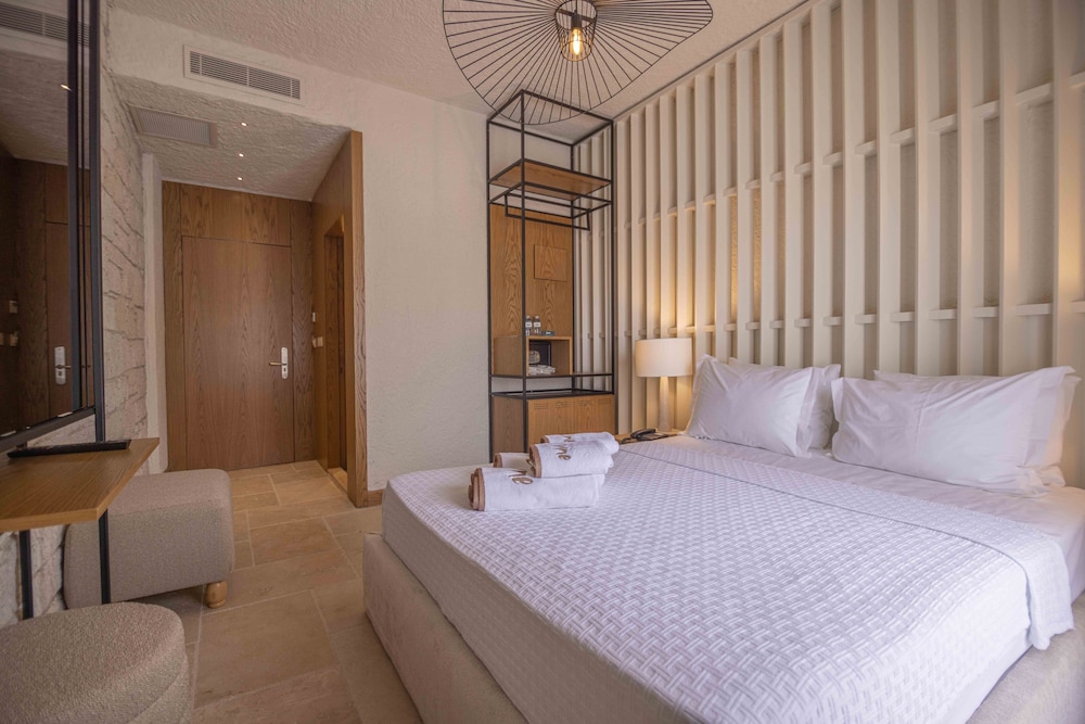 Standard Room - Photo 1