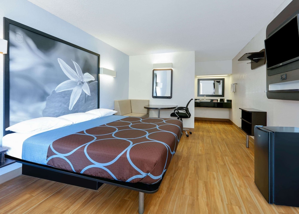 Room, 1 King Bed, Accessible, Non Smoking photo 2