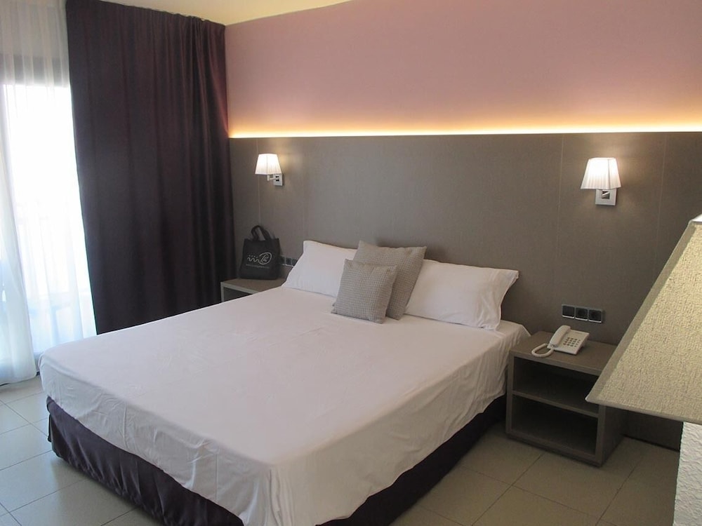 Superior Room, City View - Photo 1