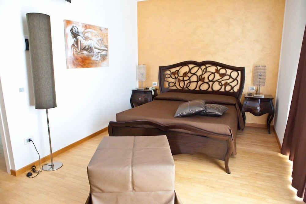 Double Room, Balcony, Sea View