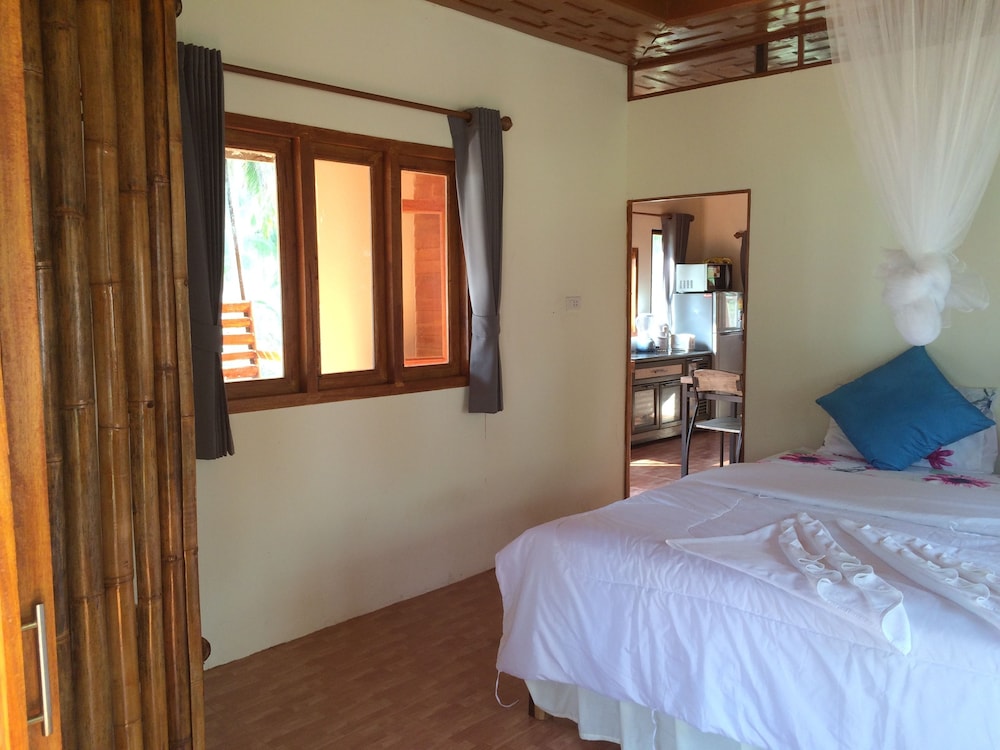 Family Quadruple Room, 2 Bedrooms photo 3