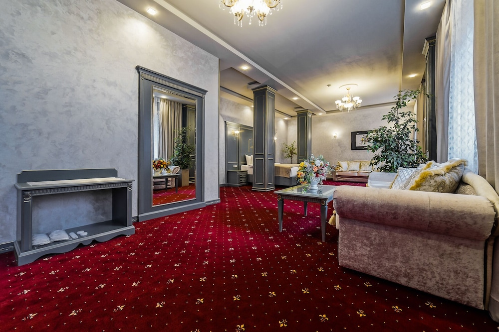 Executive Room photo 2