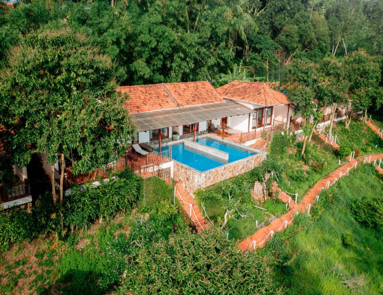 Family Bungalow photo 3